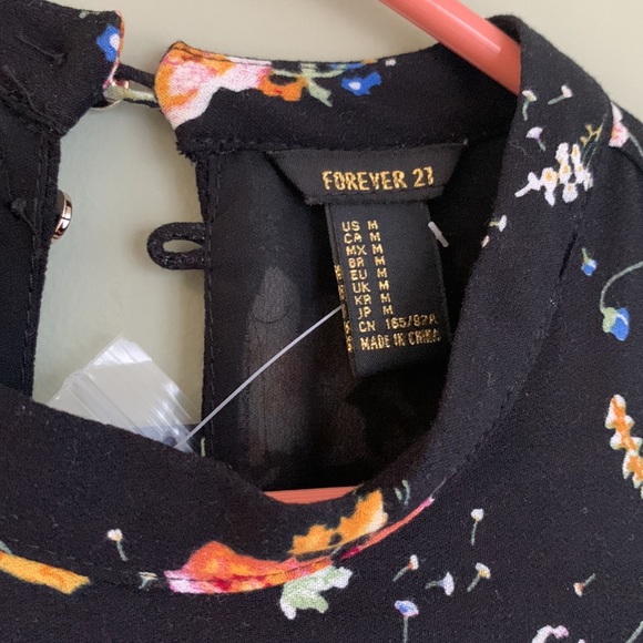 Black flower pattern long sleeve dress - Picture 3 of 8